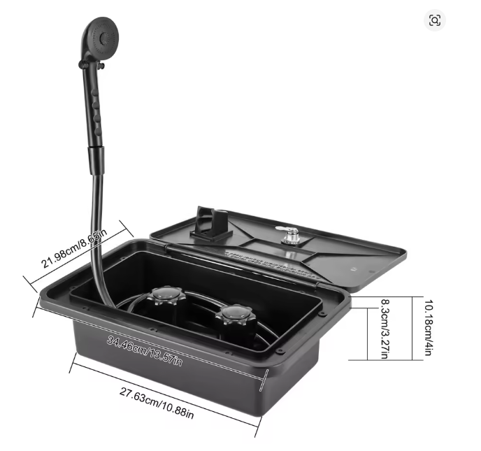 Ducha exterior con control de agua fría y caliente.