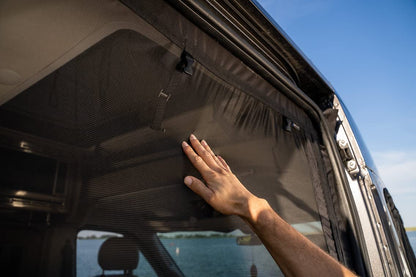 Fermeture magnétique avec moustiquaire coulissante pour portes conçue pour Ford Transit