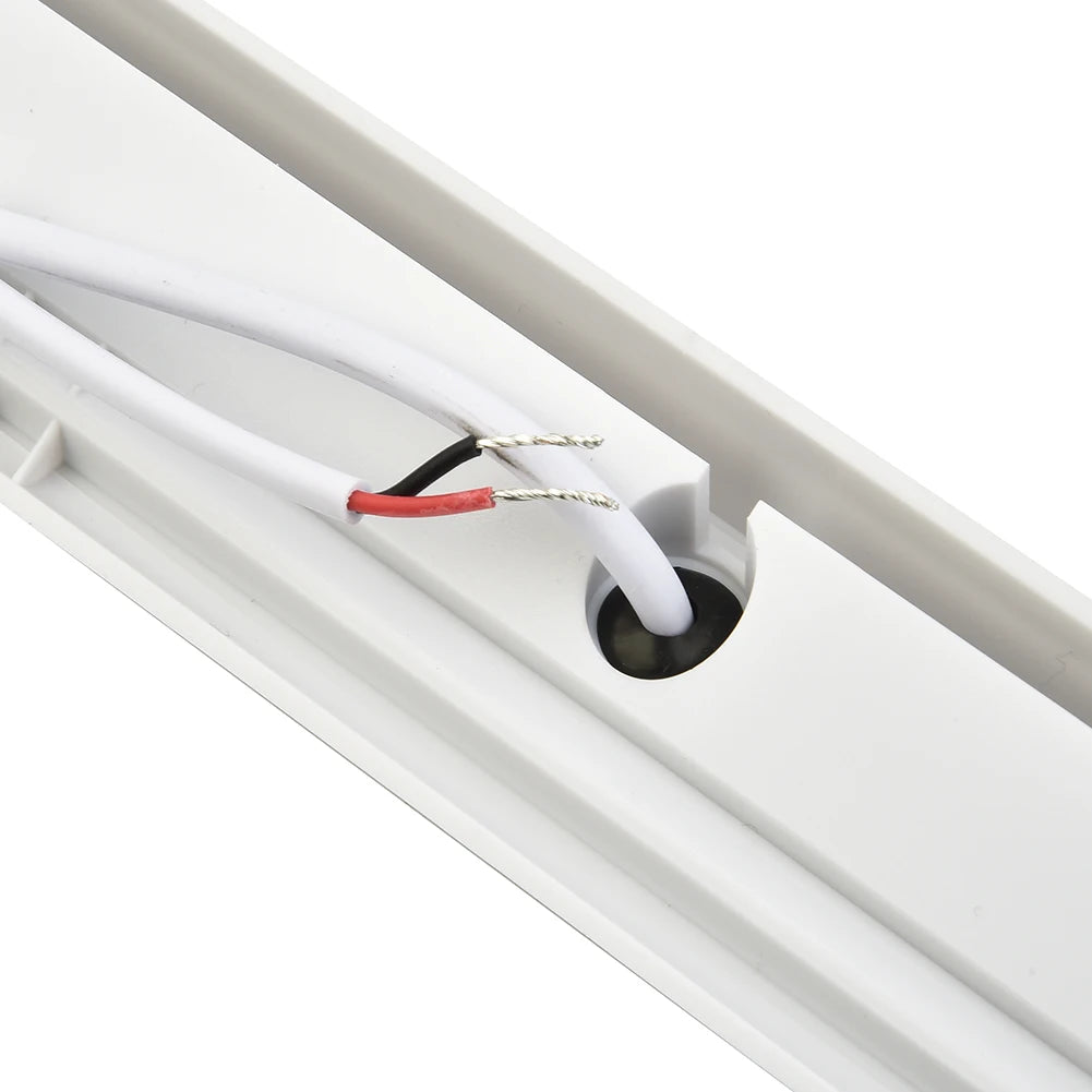 Éclairage LED pour auvent de camping-car/caravane 9W – Blanc froid 6000K IP66